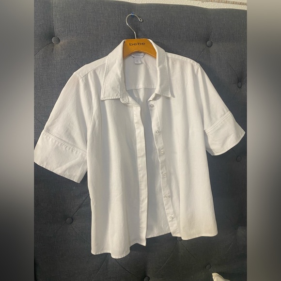 Tops - LIZ ClaIborne Color White SIZE XL